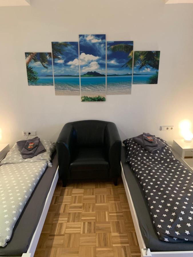 Aschaffapartment 4 Schlafzimmer Bis 10 Personen Bei Aschaffenburg Mainaschaff エクステリア 写真