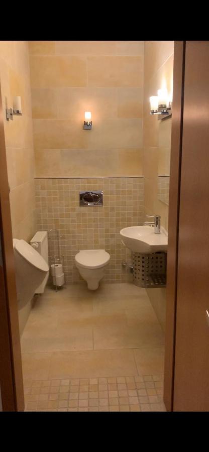 Aschaffapartment 4 Schlafzimmer Bis 10 Personen Bei Aschaffenburg Mainaschaff エクステリア 写真