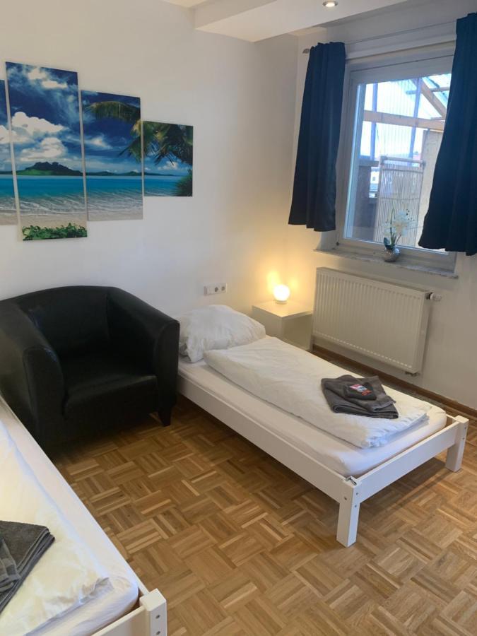 Aschaffapartment 4 Schlafzimmer Bis 10 Personen Bei Aschaffenburg Mainaschaff エクステリア 写真